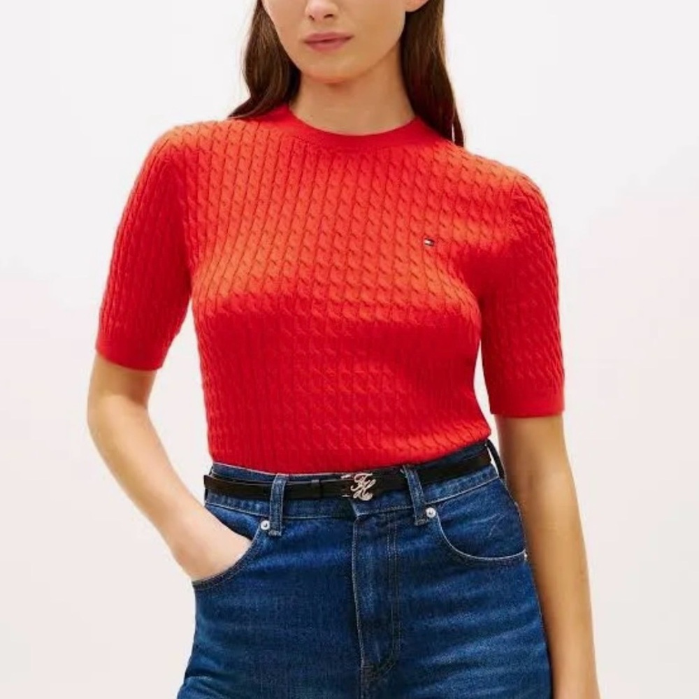 Tommy Hilfiger Short-Sleeve Cable Knit Tee in red